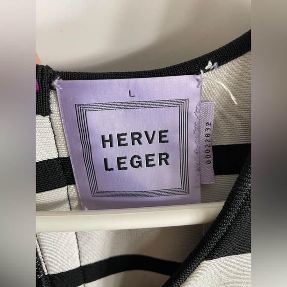 Size Large black and white striped Herve Leger bandage dress - Picture 4 of 5